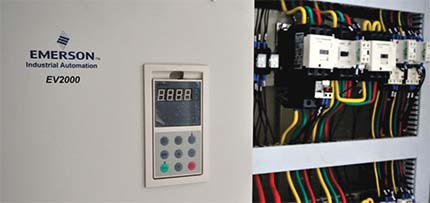 电机软起动、变频控制柜 JX型